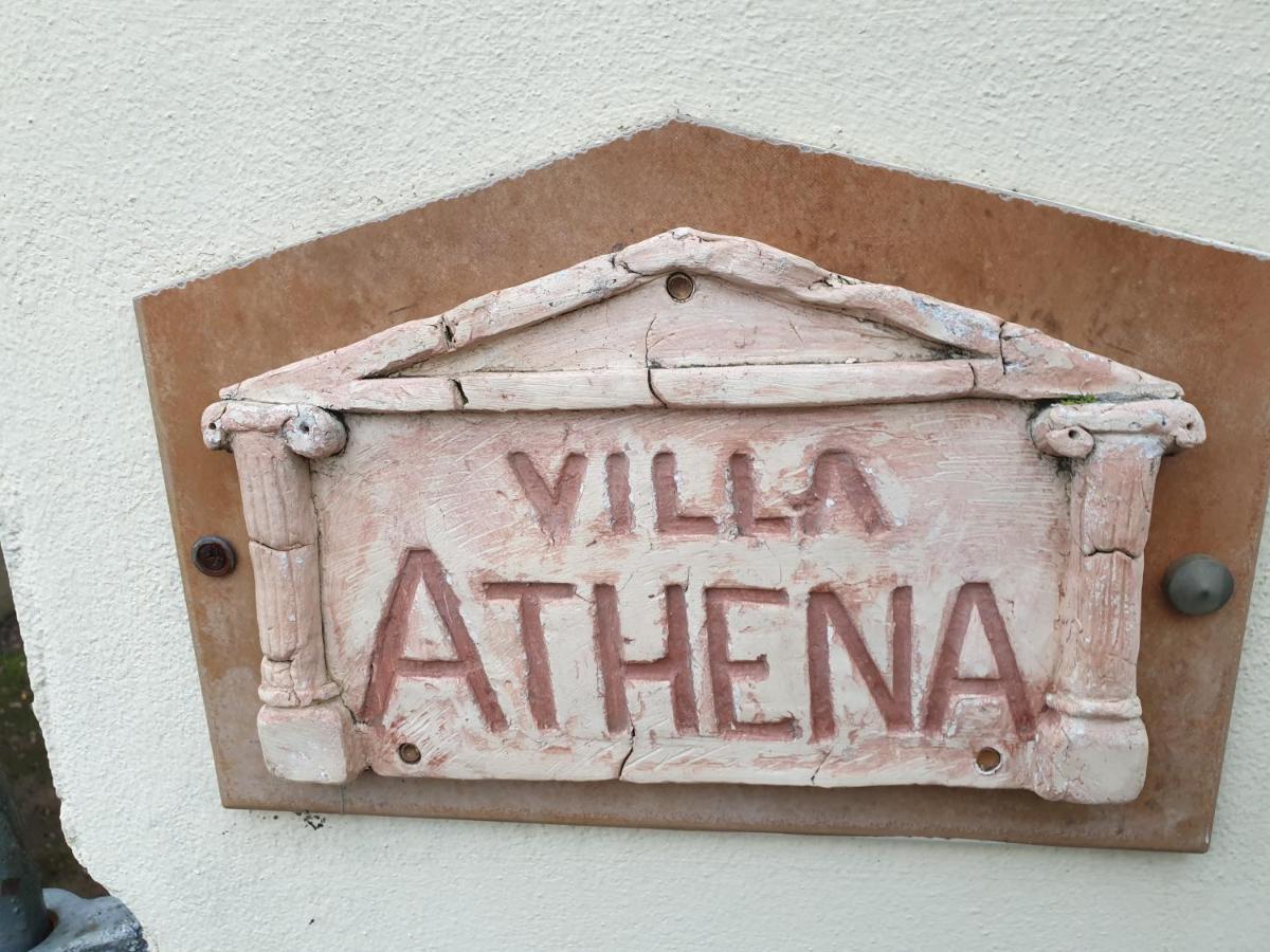 Villa Athena Л'Иль-Рус Экстерьер фото